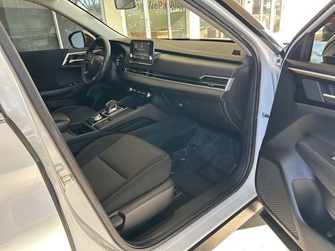 Used 2022 Mitsubishi Outlander ES image 21