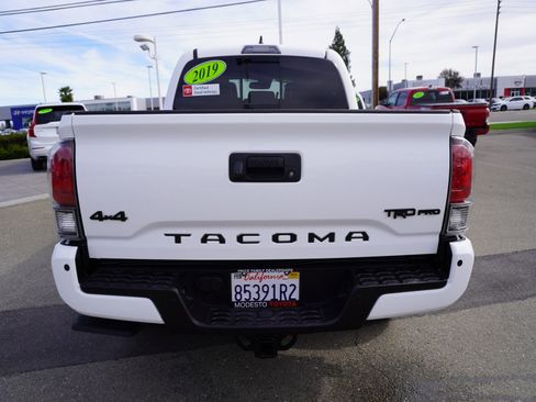Used 2019 Toyota Tacoma TRD Pro image 14