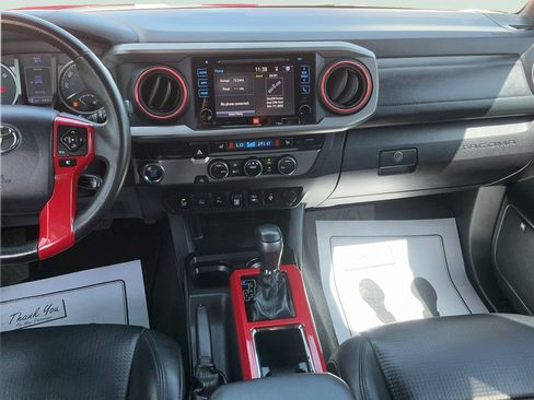 Used 2019 Toyota Tacoma Limited RWD image 16