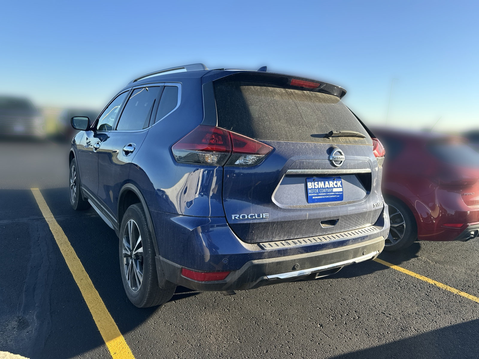 Used 2019 Nissan Rogue SV w/ Premium Package AWD/4WD image 4