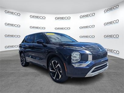 Used 2022 Mitsubishi Outlander SE