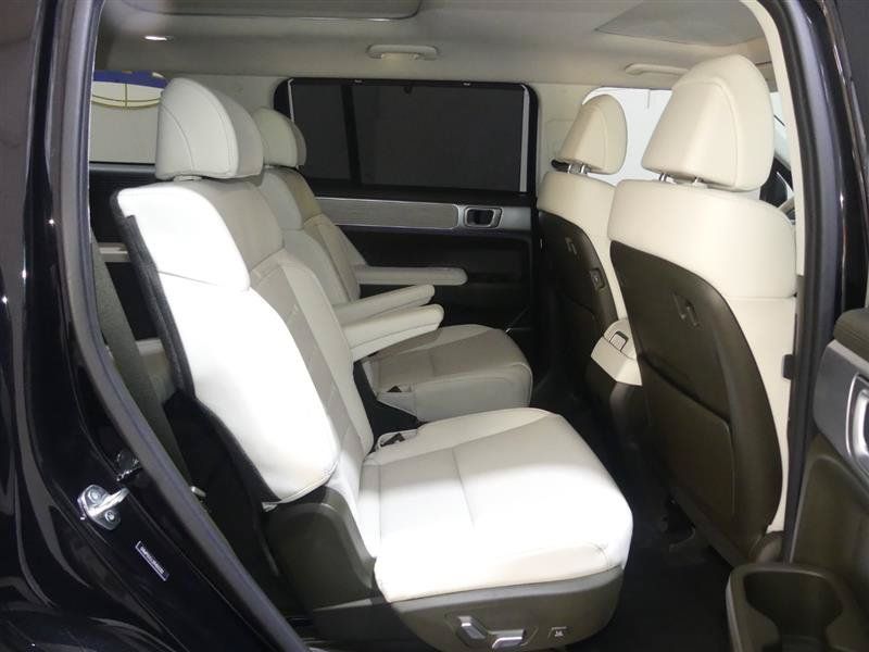 Used 2024 Hyundai Santa Fe Calligraphy AWD/4WD image 29