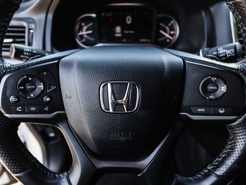 Used 2023 Honda Passport EX-L image 25