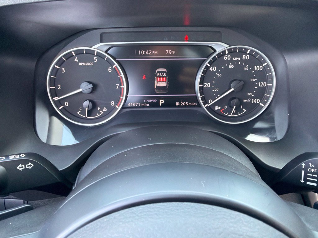 Used 2024 Nissan Rogue SV w/ SV Premium Package FWD image 30