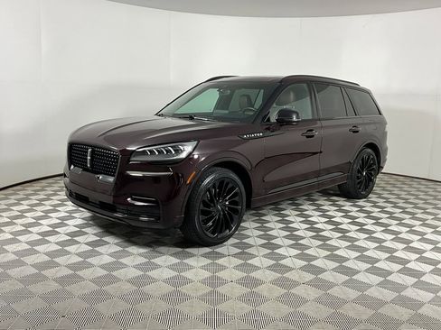 Used 2023 Lincoln Aviator Reserve w/ Jet Package image 1