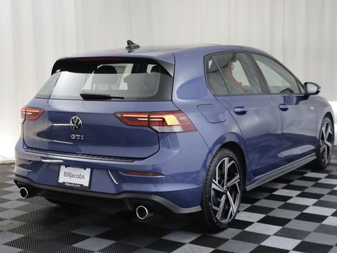 New 2026 Volkswagen GTI SE FWD image 17