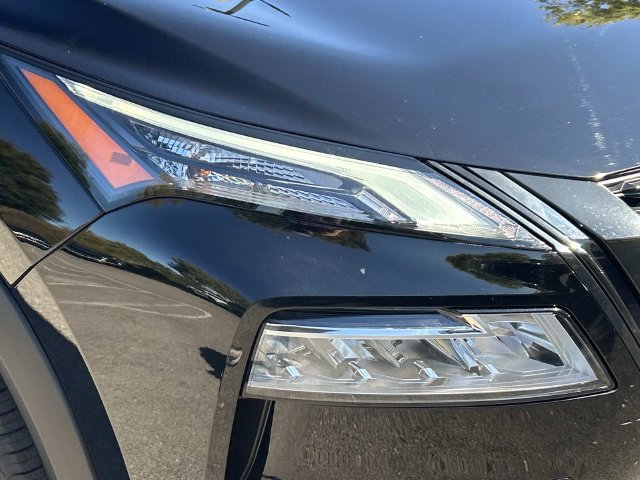 Used 2023 Nissan Rogue SV w/ SV Premium B Package AWD/4WD image 10