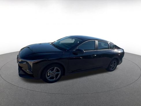 Used 2025 Kia K4 FWD image 8