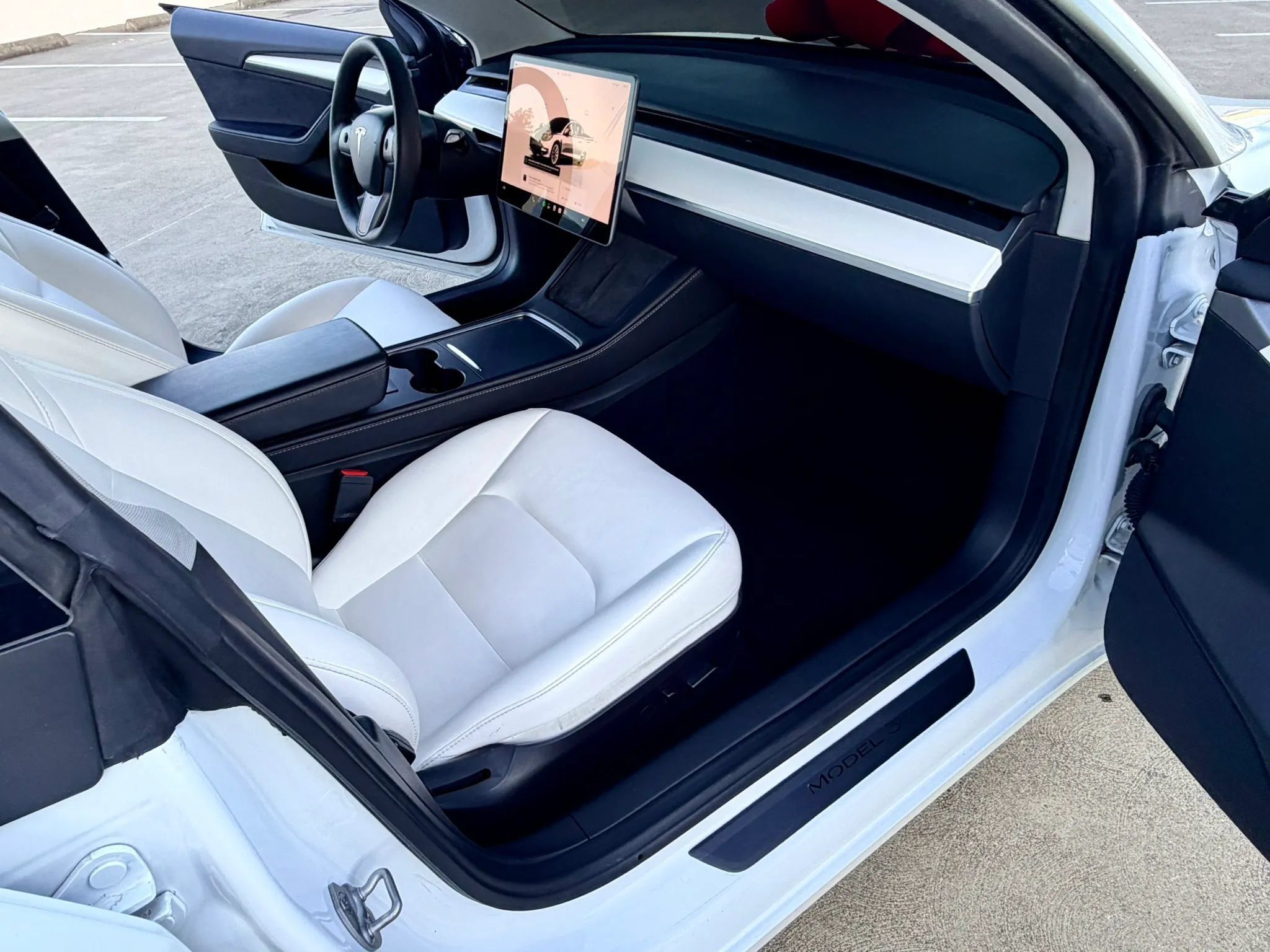 Used 2023 Tesla Model 3 Standard Range RWD image 22