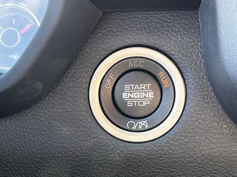 Used 2024 RAM 2500 Big Horn w/ Bed Utility Group image 23