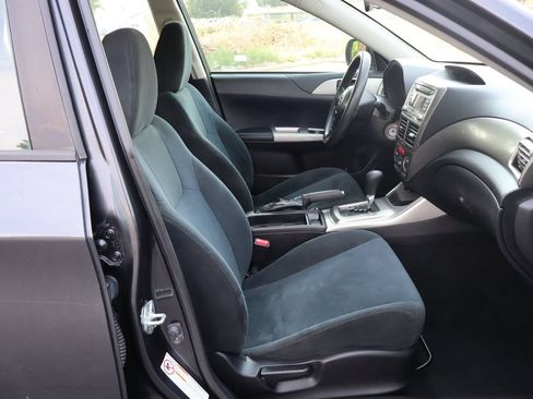 Used 2010 Subaru Impreza 2.5i AWD/4WD image 22