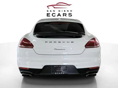 Used 2016 Porsche Panamera image 6
