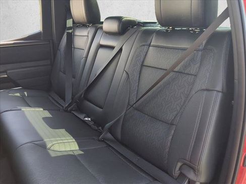 Used 2025 Toyota Tundra Limited AWD/4WD image 21
