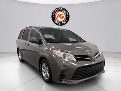 Used 2020 Toyota Sienna LE