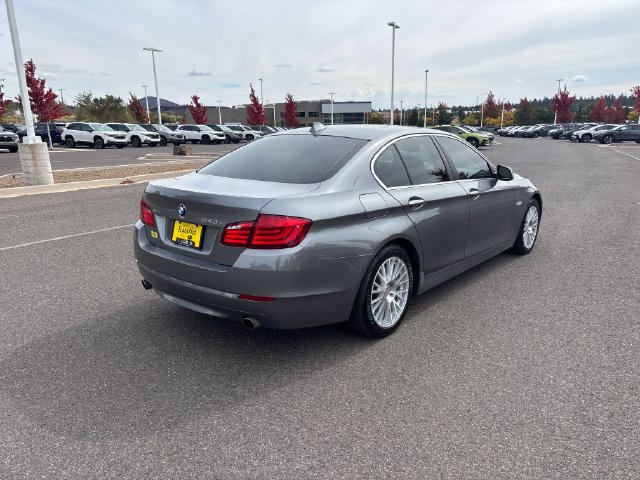 Used 2013 BMW 535i xDrive Sedan AWD/4WD image 3