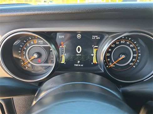 Used 2021 Jeep Gladiator Willys image 26