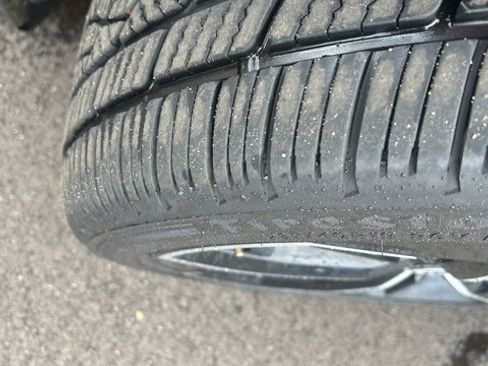 Used 2024 Nissan Altima 2.5 SR w/ SR Premium Package image 12