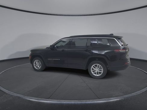 New 2026 Jeep Grand Cherokee L Laredo AWD/4WD image 10