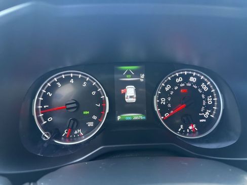 Used 2022 Toyota RAV4 XLE w/ Convenience Package image 21