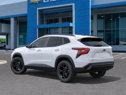 New 2026 Chevrolet Trax LT w/ Driver Confidence Package