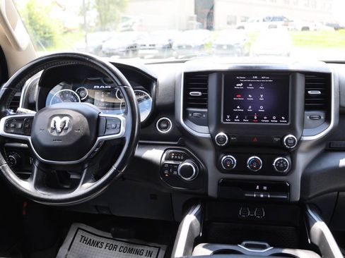Used 2020 RAM 1500 Big Horn AWD/4WD image 23