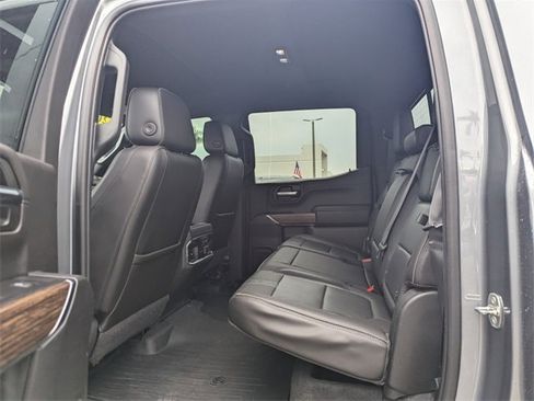 Used 2019 Chevrolet Silverado 1500 High Country image 17
