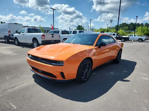 New 2025 Dodge Charger R/T w/ Quick Order Package 25M R/T image 7