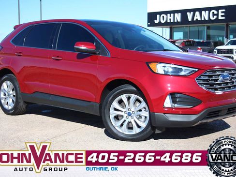 Used 2022 Ford Edge Titanium image 1