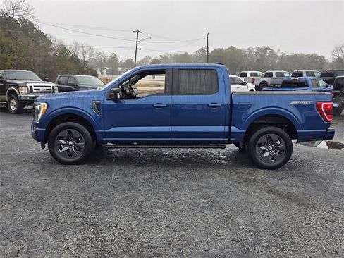 Used 2022 Ford F150 XLT w/ Equipment Group 302A High image 4