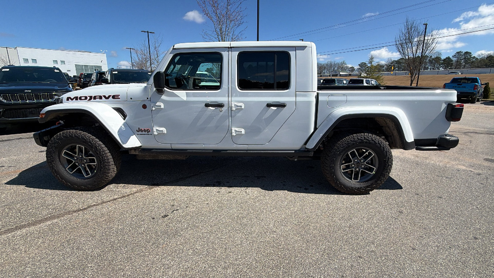 New 2026 Jeep Gladiator Mojave AWD/4WD image 11