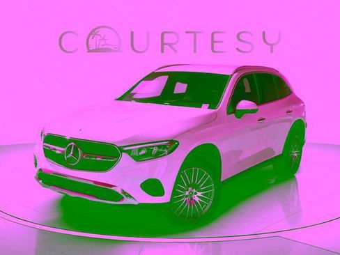 Certified 2026 Mercedes-Benz GLC 300 image 1