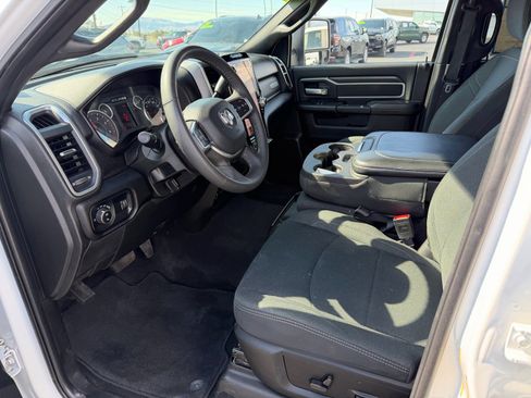 Used 2025 RAM 2500 Big Horn AWD/4WD image 17