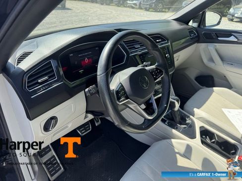 Used 2022 Volkswagen Tiguan SE R-Line image 14