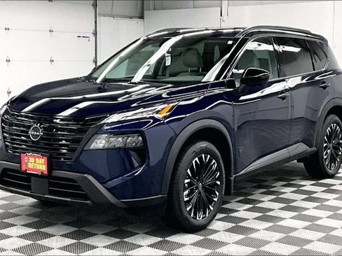 New 2026 Nissan Rogue Dark Armor FWD image 2