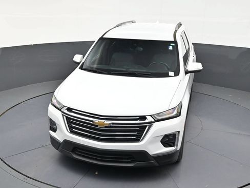 Used 2023 Chevrolet Traverse LT FWD image 19