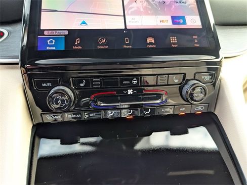 New 2025 Jeep Grand Cherokee Limited image 21