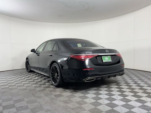 Used 2025 Mercedes-Benz S 580 4MATIC Sedan image 3