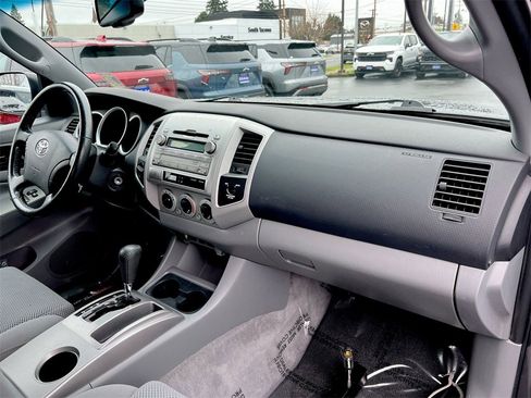 Used 2011 Toyota Tacoma 4x4 Access Cab V6 image 21