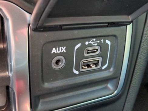 Used 2023 Jeep Wrangler Unlimited Rubicon 4xe AWD/4WD image 20