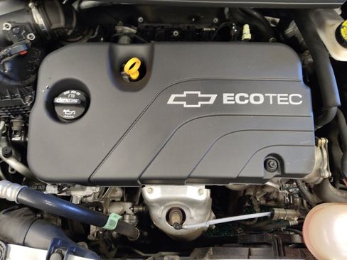 Used 2020 Chevrolet Spark LT image 30