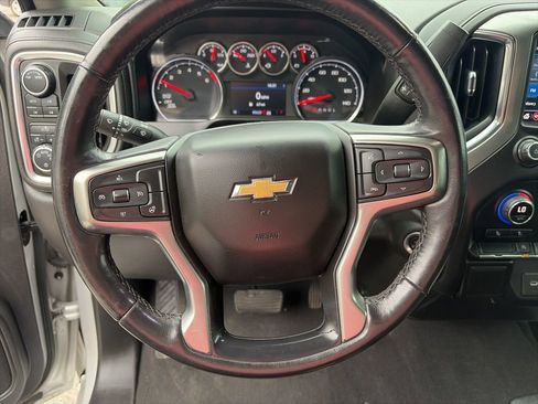 Used 2021 Chevrolet Silverado 1500 LT w/ Z71 Off-Road Package image 12