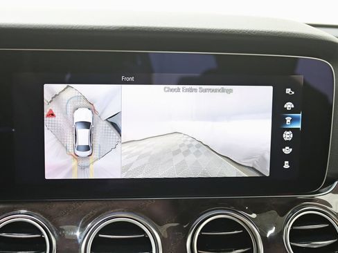 Used 2023 Mercedes-Benz E 350 4MATIC Sedan image 21