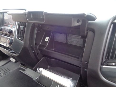 Used 2016 Chevrolet Silverado 2500 LT AWD/4WD image 66