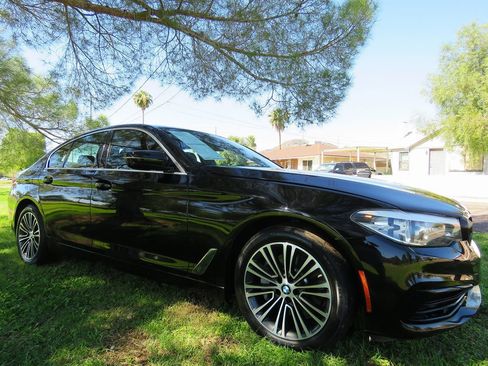 Used 2020 BMW 530i w/ Convenience Package image 10