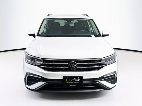 Used 2024 Volkswagen Tiguan S image 2