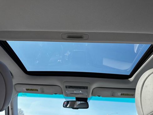 Used 2010 Lexus LS 460 image 21