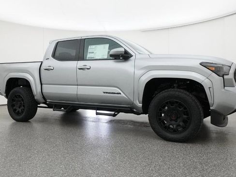 New 2026 Toyota Tacoma SR5 image 28