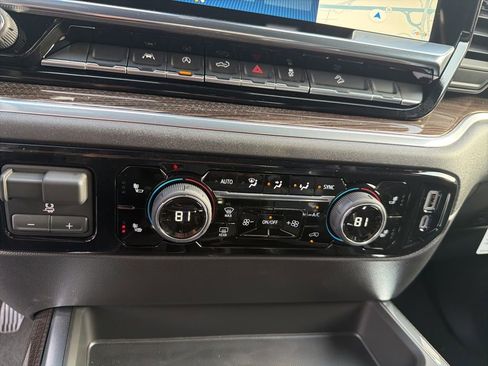 New 2026 Chevrolet Silverado 1500 LT Trail Boss w/ Convenience Package II image 10