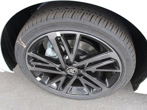 New 2026 Toyota Camry XSE AWD/4WD image 59