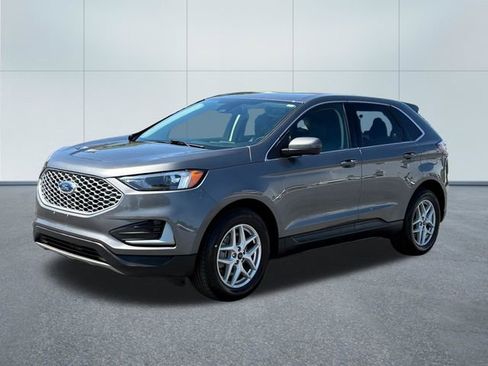 Used 2023 Ford Edge SEL AWD/4WD image 6